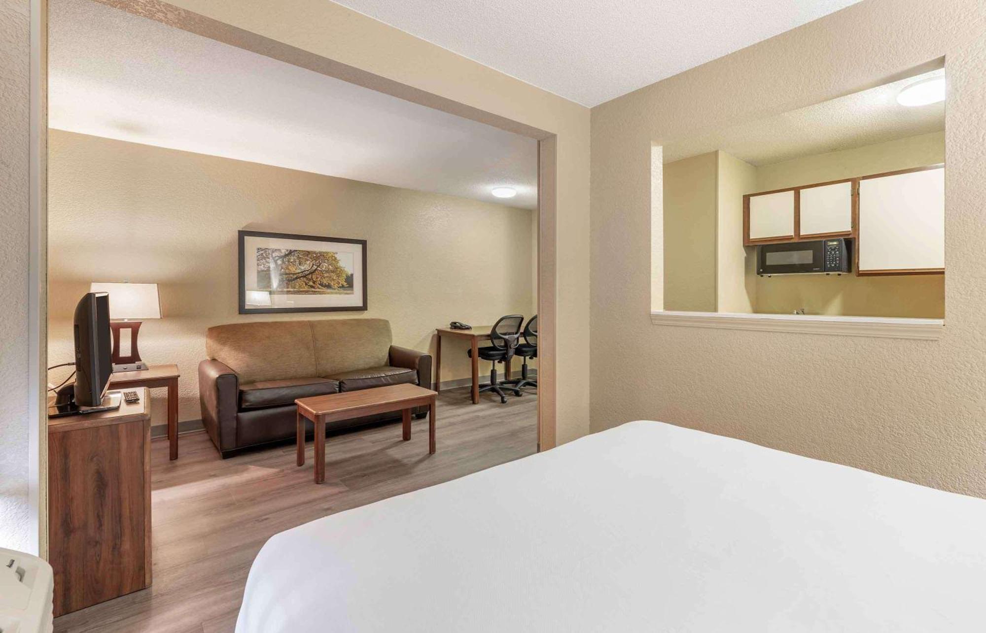 Extended Stay America Suites - Wichita - East Exterior foto